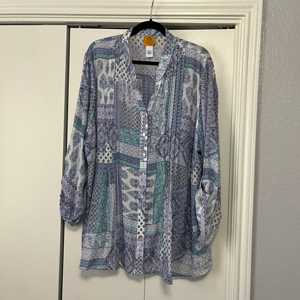Ruby Rd Woman 2X Patchwork Print Button Front Tunic Blouse - Picture 4 of 4